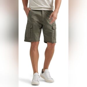 Amazon Essentials Dark Green Cargo Shorts Utility Army Green Shorts 32W